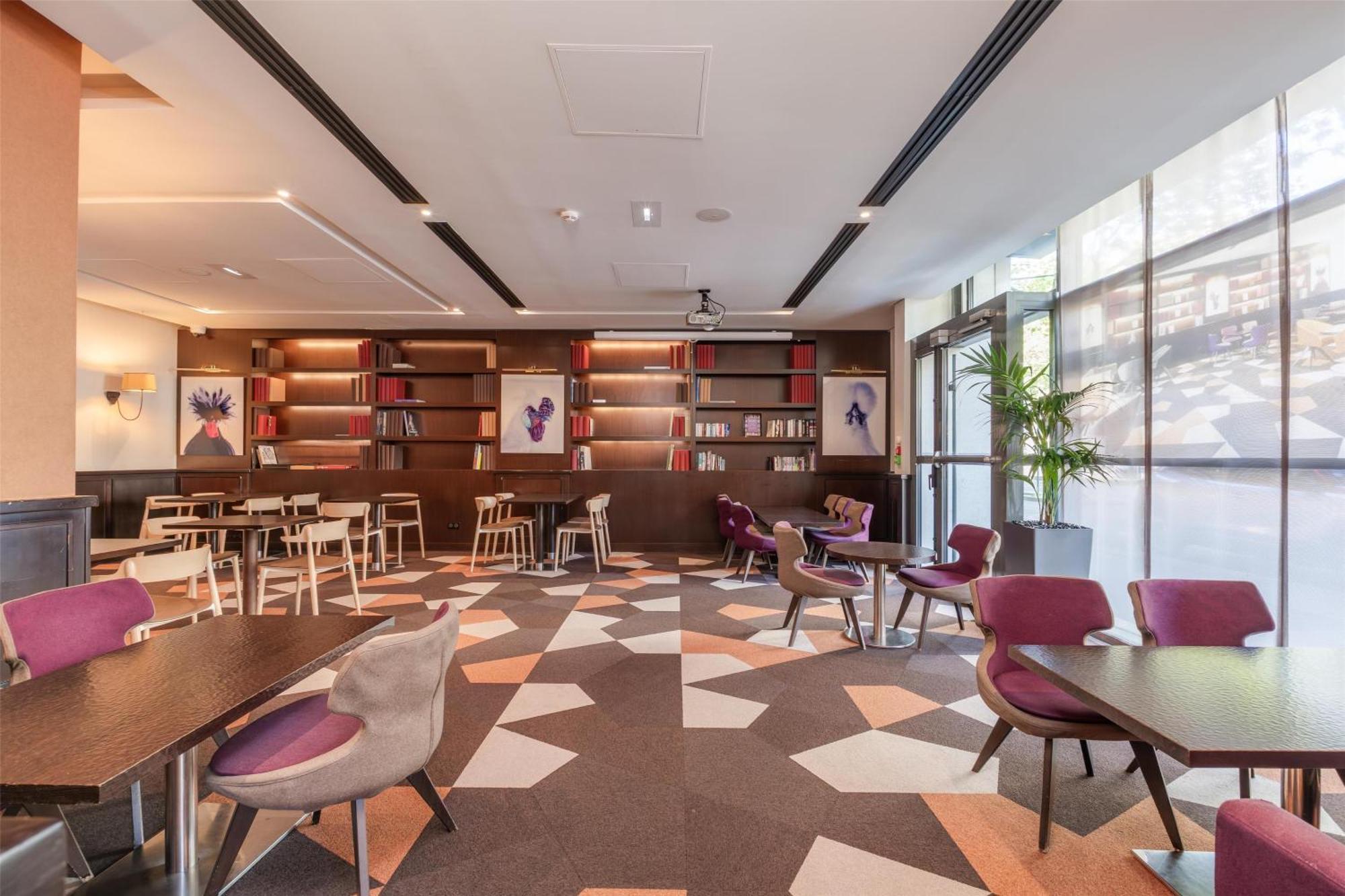 Radisson Blu Hotel, Paris Boulogne Екстериор снимка