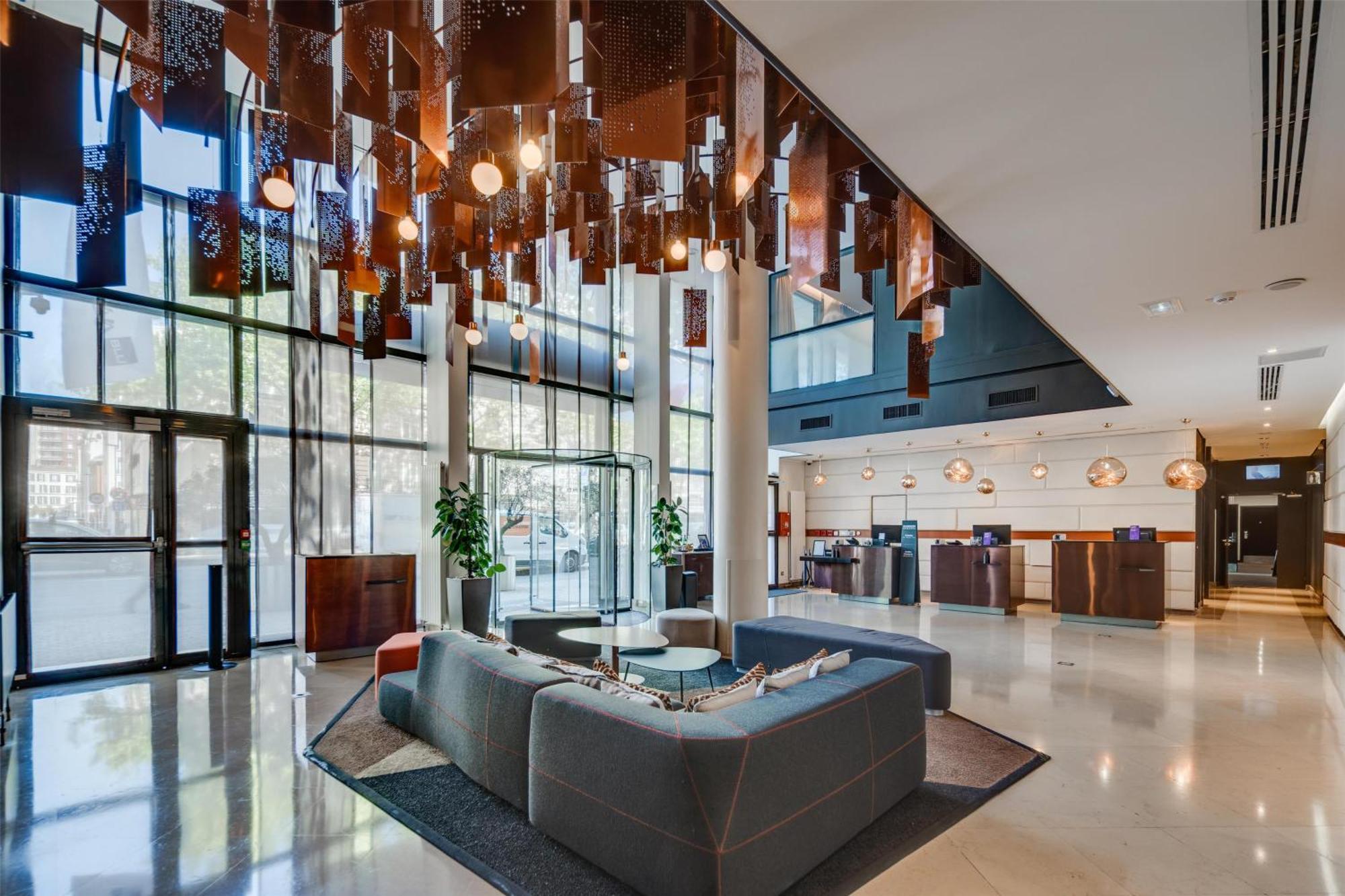 Radisson Blu Hotel, Paris Boulogne Екстериор снимка