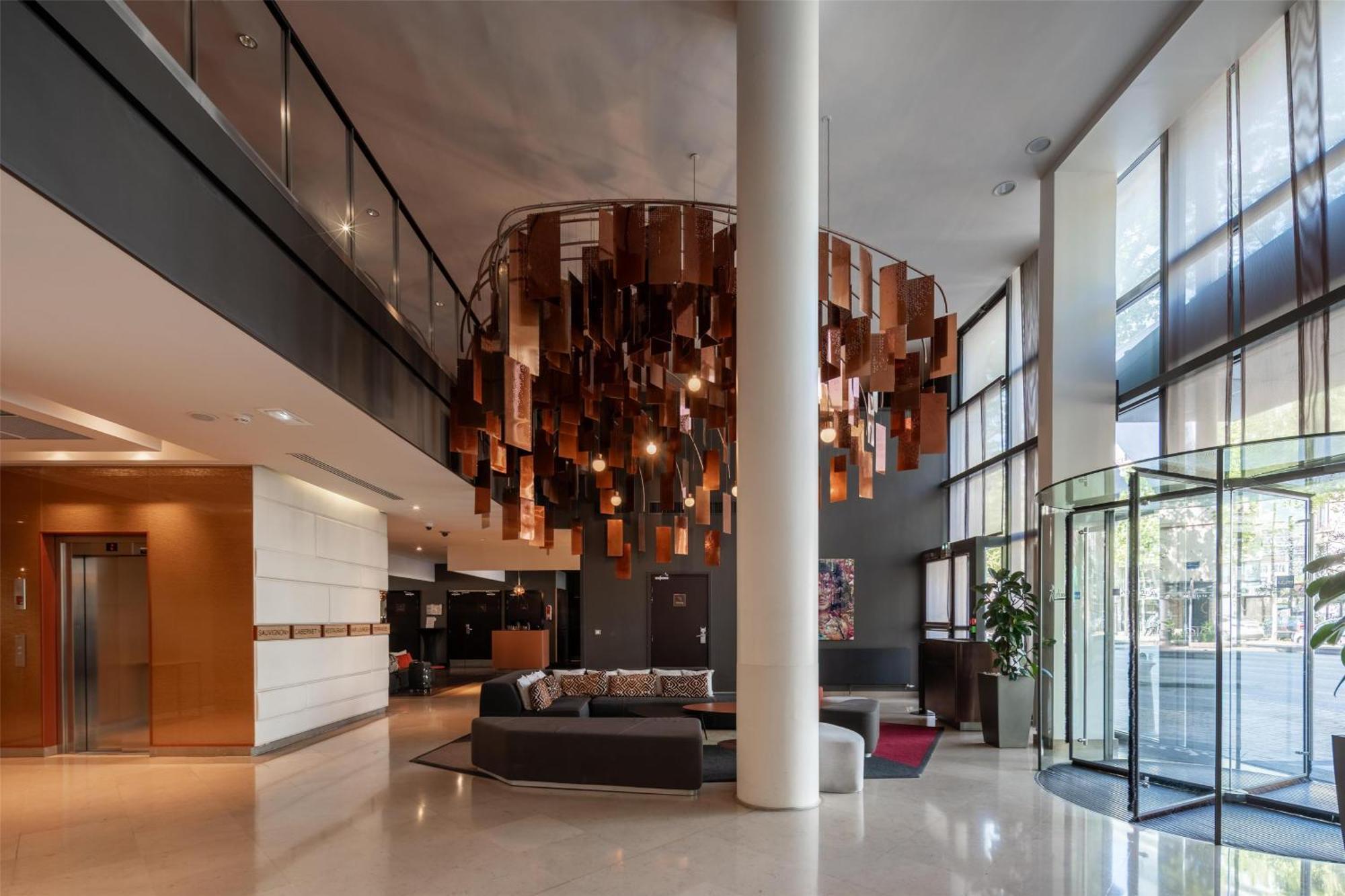 Radisson Blu Hotel, Paris Boulogne Екстериор снимка